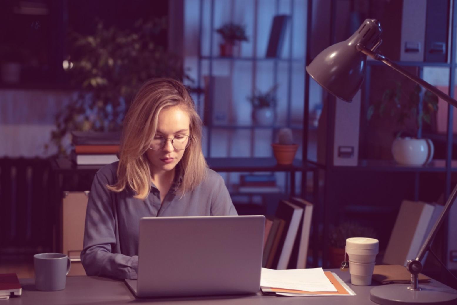 Detailed mobile SEO analysis during webinar